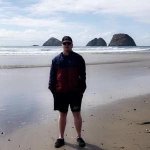 Meet your Posher, Andrew